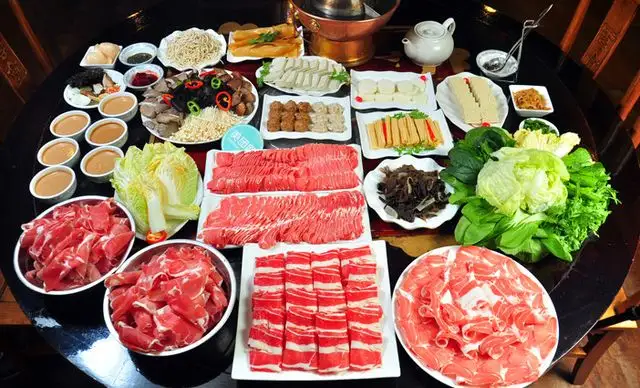及时达需求旺盛，“火锅套餐”成球迷观赛新宠，世界杯带火社区团购